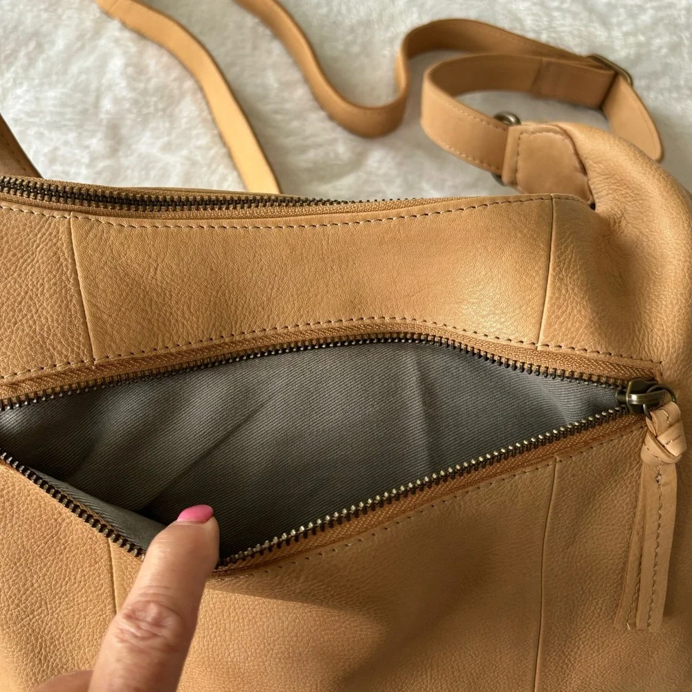 DAY & MOOD Sandy Hobo Large Leather Suede Camel Handbag--NWT